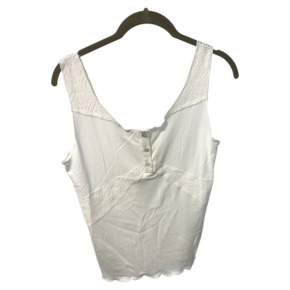 Hem & Thread White Tank Top NWT Size Medium